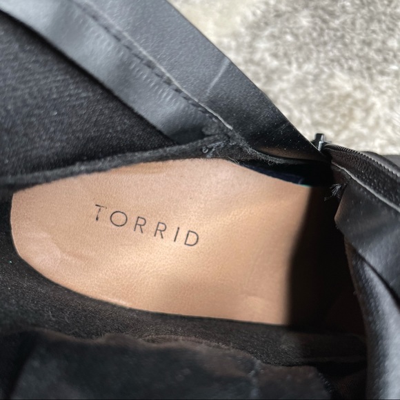 NWOT Torrid BLACK FAUX SUEDE STRETCH CORSET OVER-THE-KNEE BOOT Extra Wide Fit 11 - Picture 12 of 15